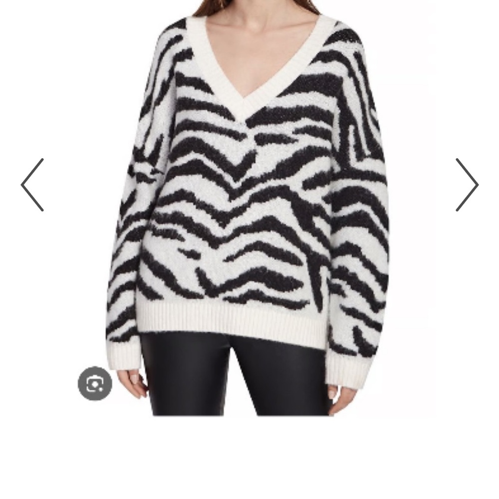 Reiss Women's Zebra Print V-Neck Sweater